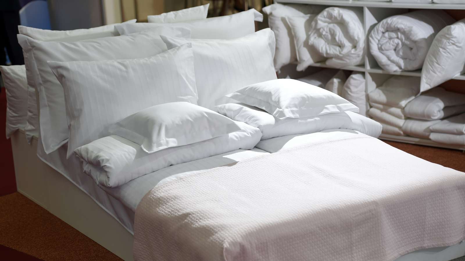 Ensemble de linge de lit avec couette oreiller et draps housse