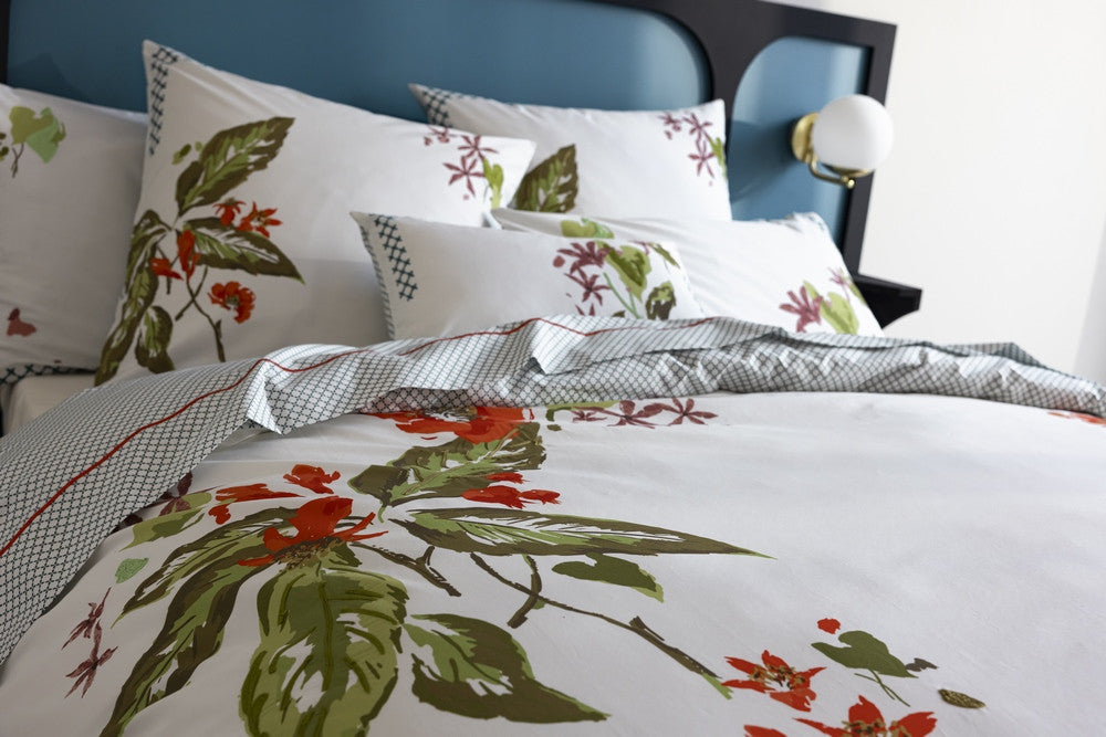 GRANADA parure de lit avec motifs et broderies