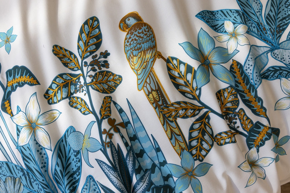 KINSTON détail motifs et broderie parure de lit