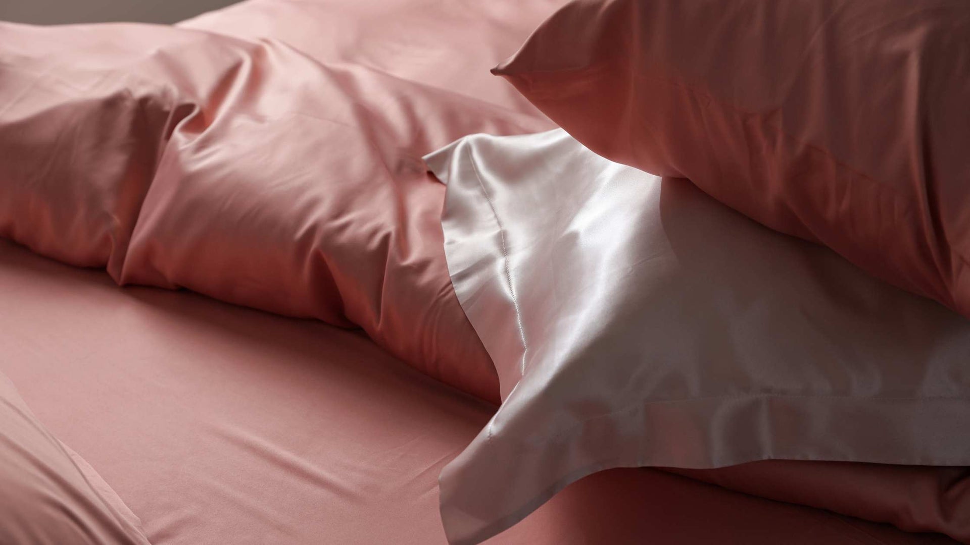 Juwenin Home - Federa in raso per proteggere capelli e pelle del viso e prevenire le rughe, setosa ed elegante, con zip nascosta, misura standard: 50 x 75 cm, colore