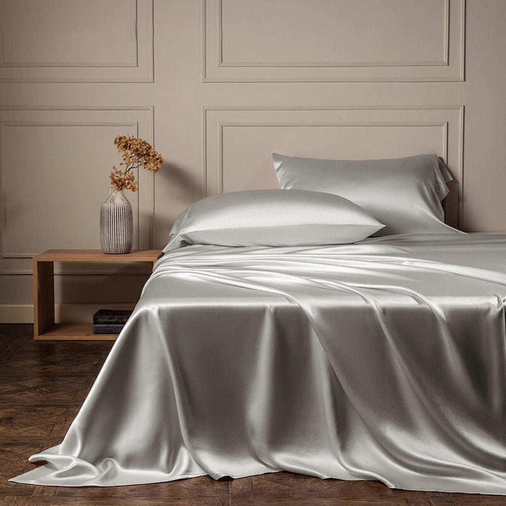 Parure de lit haut gamme en soie couleur silver argent